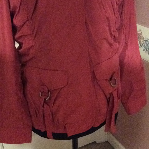 BEAUTIFUL FUCHSIA JACKET - Picture 2 of 3